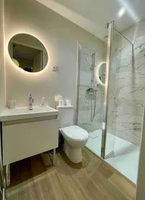 The Charming Gambetta - Image 3