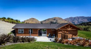 Private, luxurious, peaceful escape for 1-4 people - Image 3