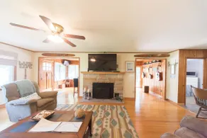 Harbor House - Image 5