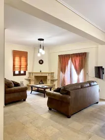 Mezapos Villa Flora - Image 3