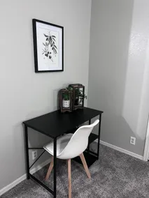 Spacious 3Bed/2bath -long stay discounts avail - Image 3
