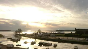 Charming 2-bedroom apartment with citadel and port of Blaye view - Image 2