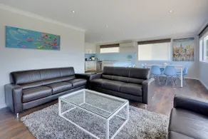 Ellie's House Hobart - Image 5