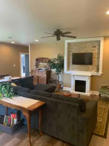 Lake School: Vintage Schoolhouse apartment - Image 3