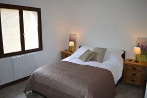 Spacious stone village house in Puivert - Image 4