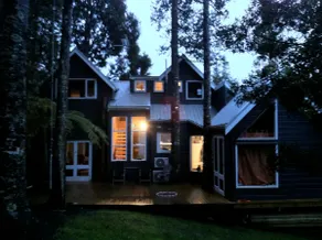Titirangi Paradiso - Image 2