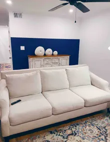 Elegant 2BDR Suite with 2 King Beds  - Image 3