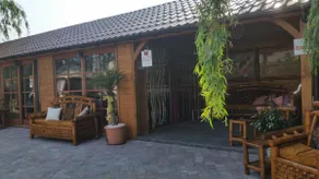 The Filipino Sleeping House, with Jacuzzi and cava ! - Image 5