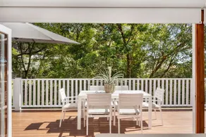 Sea Deck Hyams Beach - Image 2