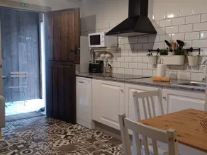 El Llanin Apartments (06) - Image 3