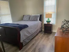 The Cozy Cottage - Image 3