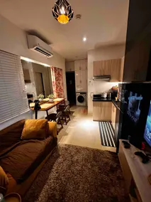 SUITE, King-Bed, Pool/Gym Car-Parking + Scooter - Image 3