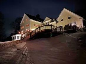 Quintessential VT Retreat/ Post & Beam Farmhouse - Image 3