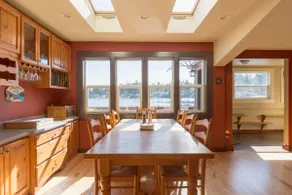 Cabin on the Lake - Image 2
