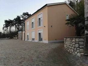 Uniquely secluded sea view villa - Image 3
