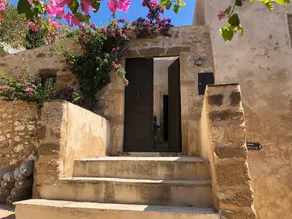 Monemvasia Kastro Large stone house with sea view - Image 4
