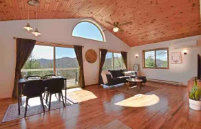 Modern Cozy Cabin Views near Downtown Boone - Image 2