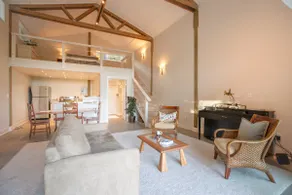 Romantic Barn Guest House Quiet & Coastal - Image 5