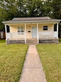 The Little Yellow House - Image 3