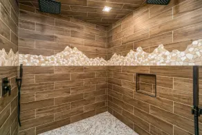 Spacious Family Getaway, King Beds, Hot Tub, RMNP - Image 3