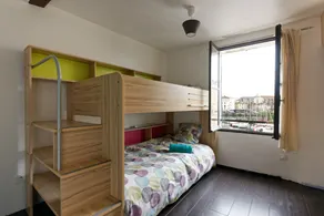 Martigues T4 85 m2 in the Heart of the Miroir aux Oiseaux - Image 4