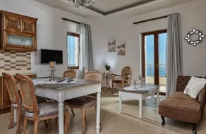 Orelia Cretan Deluxe Apartments - Image 5