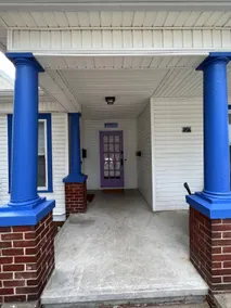The Purple Door apt in the heart of Radford city - Image 2