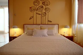 Penthouse Gaia with pool and garden in the center of Vodice - Image 4