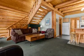 Beautiful Rustic Chalet in the Heart of Rockies - Image 5