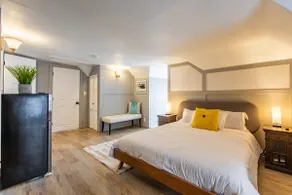 8035-WALK to Mayo-Chic and Luxury 1BR Apt - Image 2