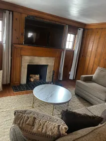 Lake Cottage Mins To Downtown Completely Remodeled - Image 3