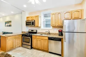 Modern Home w. Deck in Passyunk Square - Image 4
