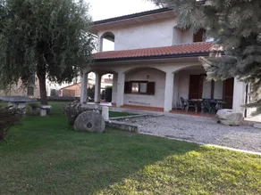 Lake Orta and Lake Maggiore apartment in villa - Image 3