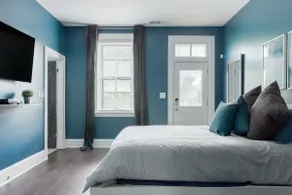 Luxury Apartment with Colorful Lighting on Cherokee Street - Image 3