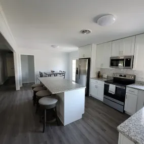 Conveniently Located 3 Bedroom 2 Bathroom House - Image 3