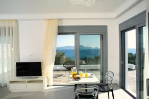 Wonderful Villa Sunset 2 by the sea - Image 3