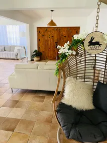 Spacious house surrounded by nature - Image 2