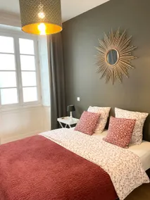 Charm and quiet in the heart of Bayeux + private parking - Image 2