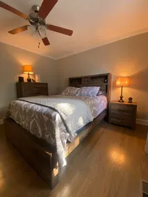 Modern Split Ranch: 5BR 2BA Large Groups Welcome - Image 4