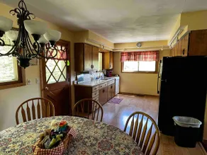 4BR 2 Baths - Private! Close to all Attractions! - Image 4