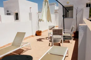 GotoSeville Modern central rooftop duplex 2BD 212 - Image 3