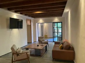 Central location, for the upscale traveler. 5 STAR - Image 5