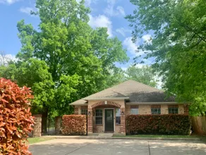 The Golden Bear’s Lair, 2 miles to Baylor Univ - Image 3