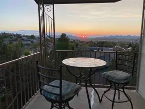 Brand New Zion-Themed Studio Roof-Top Sunset Deck - Image 2