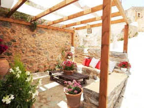 Traditional stone house camari - Image 3