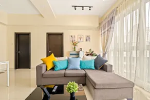 Warm, Cozy, High-Rise 1-Bedroom with Infinity Pool - Image 4