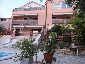 Villa - Apartment III (4 + 2); Salt water pool, air conditioning, wi fi - Image 4