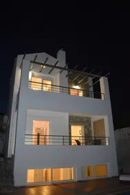 Quiet villa for 6, private pool, garden, 3 bedroom - Image 4