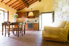 Country house in Tuscany, apartment with kitchen for 2-3 people - Image 2