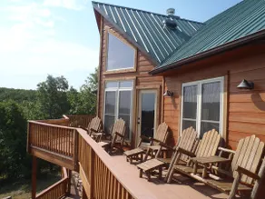 3-decks-Lakefront quiet cove, firepit, dock, kayak - Image 3